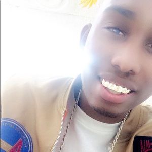 Meet your Posher, Terrell